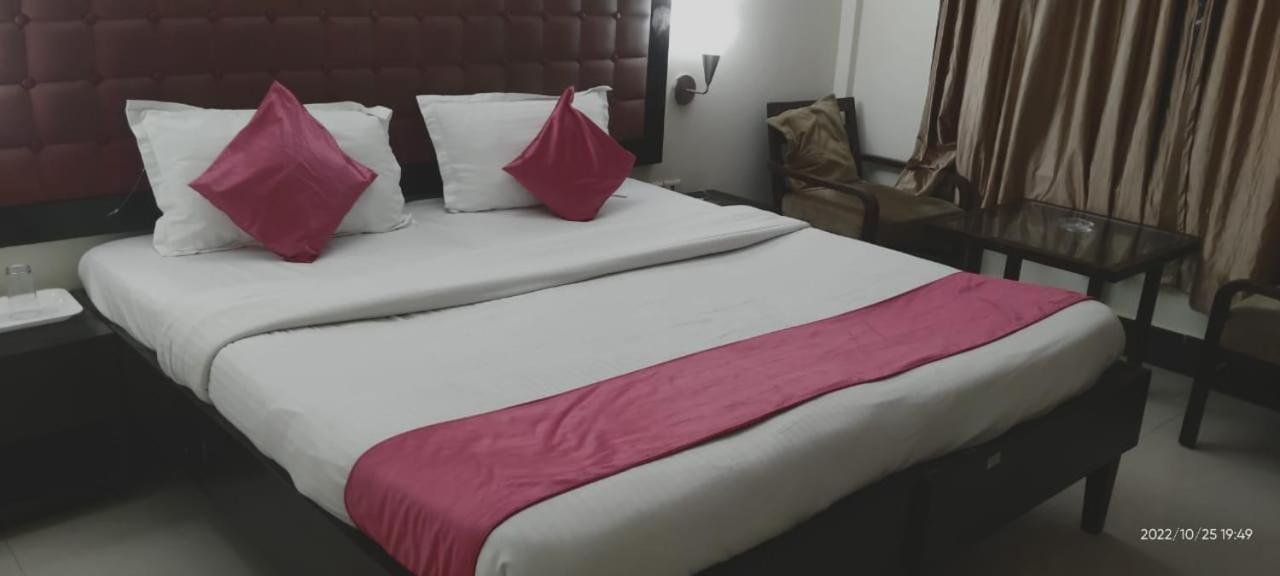 Hotel Surya Beach Inn Puri Exterior photo