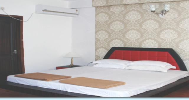 Hotel Surya Beach Inn Puri Exterior photo