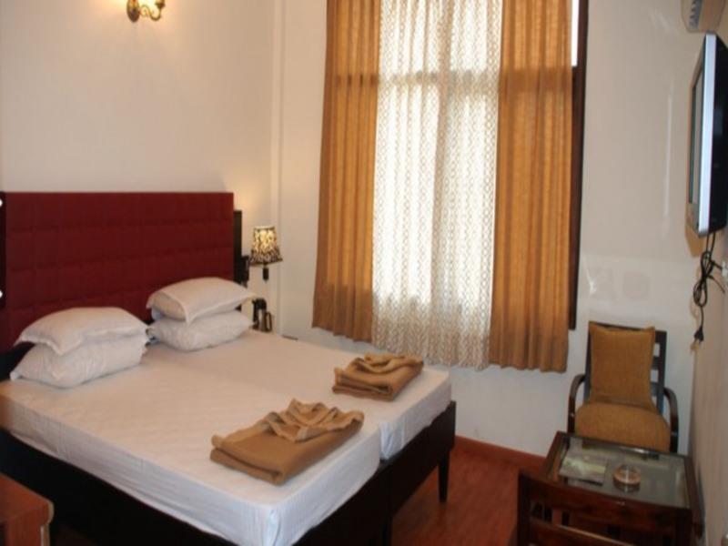 Hotel Surya Beach Inn Puri Exterior photo